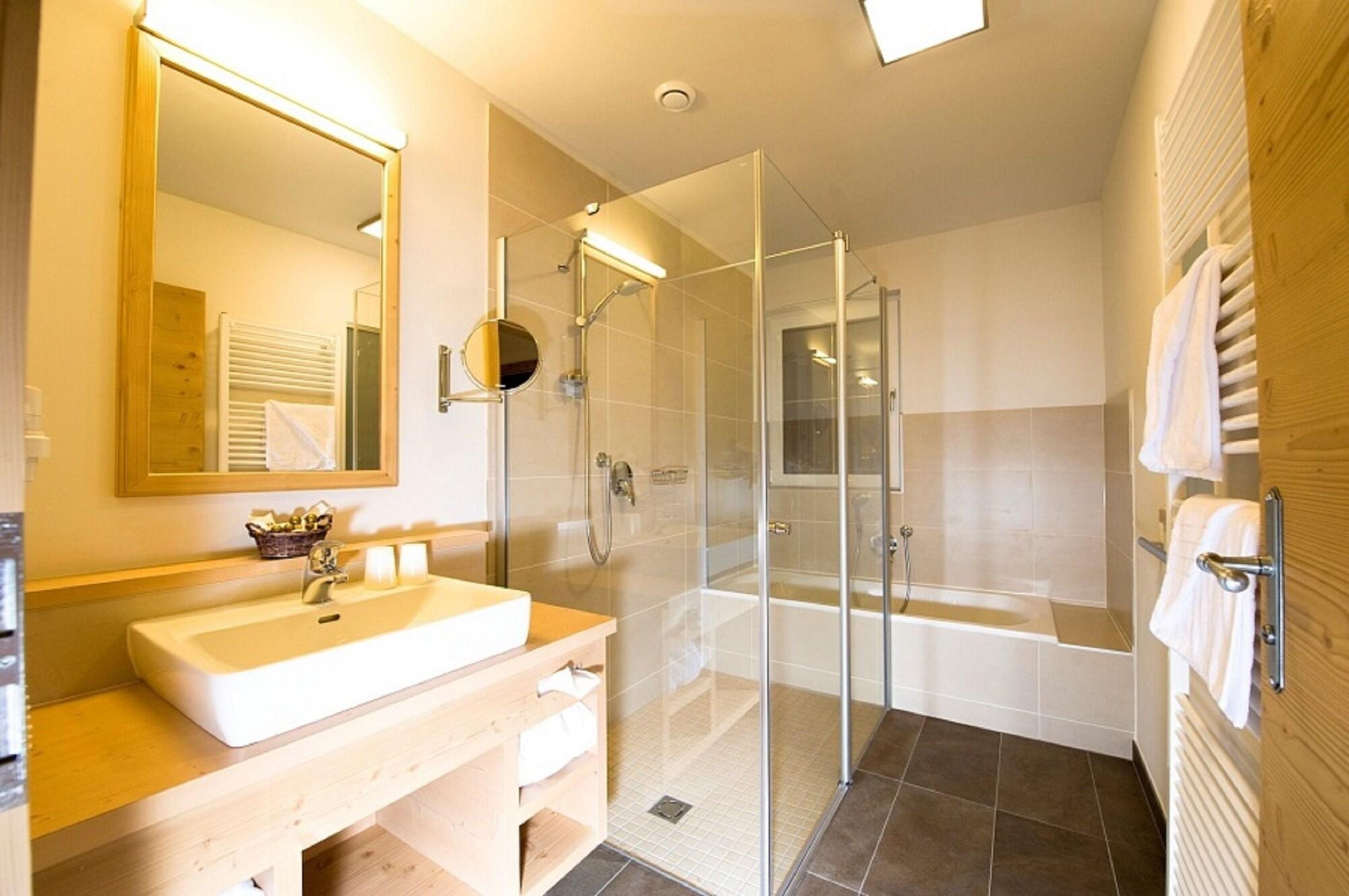 Hotel Feldwebel ゼル エクステリア 写真