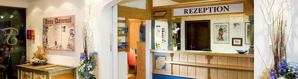 Hotel Feldwebel ゼル エクステリア 写真